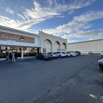 Kasalta - Kasalta parking lot - Spanish Near Me - San Juan, Puerto Rico
