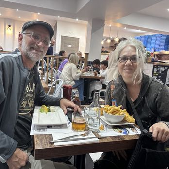 Hobson's Fish & Chips - Fish & Chips Near Me - London, XGL