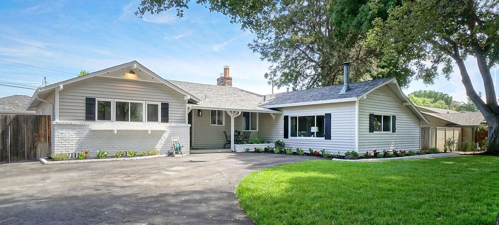 Slide of Ramos Roofing