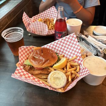 Yankee Lobster - Fish Sandwich Fish and Chips Clam Chowder (Medium) - Seafood Markets Near Me - Boston, Massachusetts
