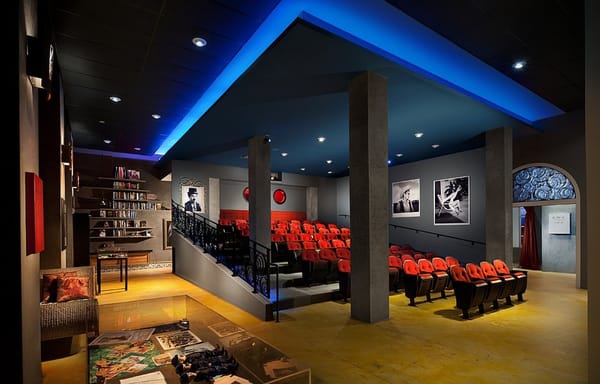 O Cinema South Beach by null