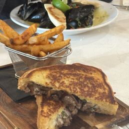 Filet Mignon Sandwich