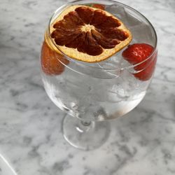 gin and tonic bar - July Special