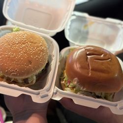 Wally's Drive-In