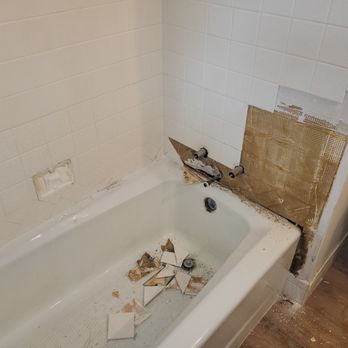 Wilson Construction - a bathtub being remodeled - Handyman Near Me Wilson Construction - a bathtub being remodeled - Handyman Near Me