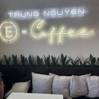 Trung Nguyen E-Coffee - Coffee & Tea Near Me - Carrollton, Texas