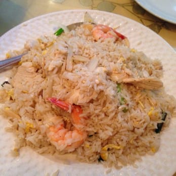 Chatta Box - Garlic fried rice - Thai Near Me - Bridgewater, Massachusetts Chatta Box - Garlic fried rice - Thai Near Me - Bridgewater, Massachusetts