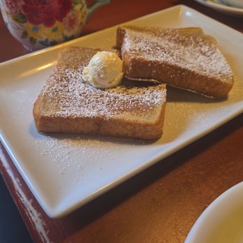 El Dorado Cafe - Frech toast eggs omelet - Breakfast & Brunch Near Me - Dallas, Texas El Dorado Cafe - Frech toast eggs omelet - Breakfast & Brunch Near Me - Dallas, Texas