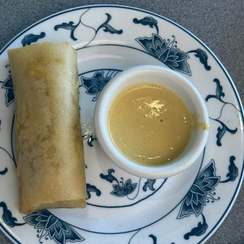 Hunan by the Falls - Meat/Seafood egg roll with hot mustardo sauce- yum - Chinese Near Me - Chagrin Falls, Ohio Hunan by the Falls - Meat/Seafood egg roll with hot mustardo sauce- yum - Chinese Near Me - Chagrin Falls, Ohio