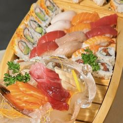 Siam Orchid Thai & Japanese - Sushi Boat
