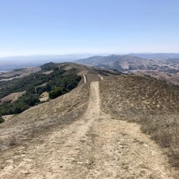 On the Rocky Ridge Trail - Nice inclines On the Rocky Ridge Trail - Nice inclines