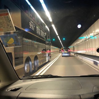 東區海底隧道行政大樓 - High enough for a double decker bus! - Public Services & Government Near Me - Hong Kong, HK 東區海底隧道行政大樓 - High enough for a double decker bus! - Public Services & Government Near Me - Hong Kong, HK