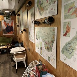 Hidden Track Bottle Shop & Wine Bar - Interesting decor