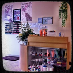 Front desk area. Front desk area.