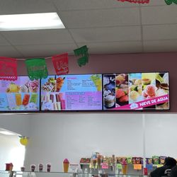 La Rosita Fresh Market - Ice cream sold here too!