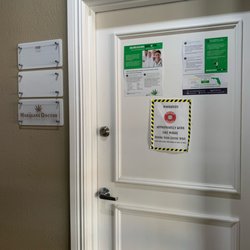 Marijuana Doctor - Marijuana Doctor Aventura front door
