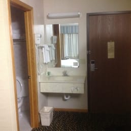 Bathroom vanity