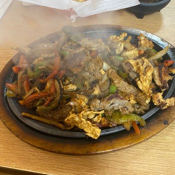 Mi Taco - Fajitas mixtas - Mexican Near Me - Tucker, Georgia