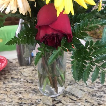 Countryside Florist - Dead rose (wrong color too - Florists Near Me - Sterling, Virginia