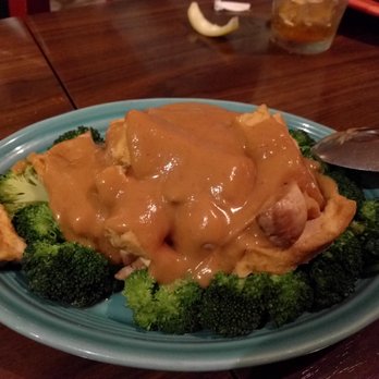 Cha Ba Thai - Tofu with peanut sauce - Thai Near Me - Portland, Oregon Cha Ba Thai - Tofu with peanut sauce - Thai Near Me - Portland, Oregon