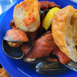 user provided Billys By the Bay photo