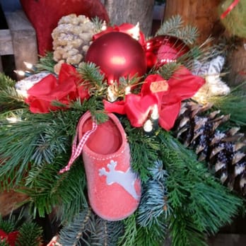 Blütenzauber - Weihnachtslichter Sträuße - Florists Near Me - Berlin, BE