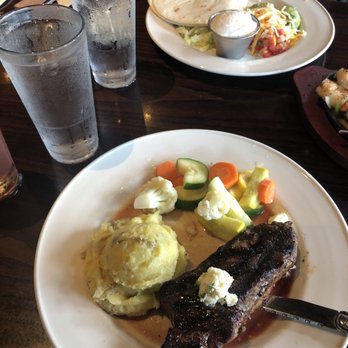 Hard Rock Cafe - Ribeye - Burgers Near Me - Honolulu, Hawaii