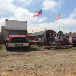 Hwy 17 Flea Market