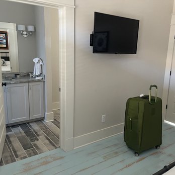 The Chesapeake - Room 12 - Vacation Rentals Near Me - Corolla, North Carolina The Chesapeake - Room 12 - Vacation Rentals Near Me - Corolla, North Carolina
