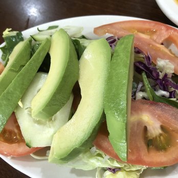 Parrillada & Lechonera Costambar - Side order of salad, common ingredients in use: Avocado, tomato, cabbage, lettuce, cucumbers, and lite oil. Cheap and plentiful. (2/23/2018) - Dominican Near Me - Paterson, New Jersey Parrillada & Lechonera Costambar - Side order of salad, common ingredients in use: Avocado, tomato, cabbage, lettuce, cucumbers, and lite oil. Cheap and plentiful. (2/23/2018) - Dominican Near Me - Paterson, New Jersey