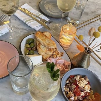 B'artusi - Italian Near Me - New York, New York B'artusi - Italian Near Me - New York, New York