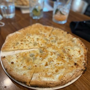 La Pizzeria Cupertino - QUATTRO FORMAGGI $21 Four different cheeses: mozzarella, fontina, parmesan & gorgonzola - Italian Near Me - Cupertino, California