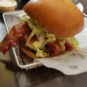Epik Burger - Carribean yelp to order 1/2 pounder.  Hmmm good. - Burgers Near Me - Jacksonville, Florida
