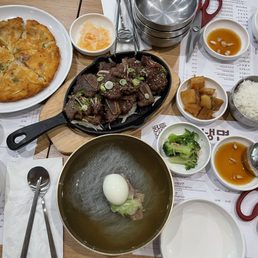 La Galbi Gui / La갈비구이 La Galbi Gui / La갈비구이
