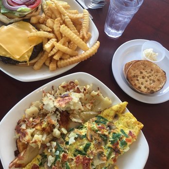 Bread & Butter Cafe - Burger and veggie omelet - Breakfast & Brunch Near Me - Palatine, Illinois Bread & Butter Cafe - Burger and veggie omelet - Breakfast & Brunch Near Me - Palatine, Illinois