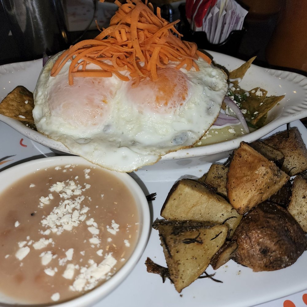 Malvet - Green Chilaquiles - Mexican Near Me - Tijuana, BCN Malvet - Green Chilaquiles - Mexican Near Me - Tijuana, BCN
