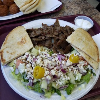Roro's Gyro - Gyro platter - American Near Me - Valley Stream, New York
