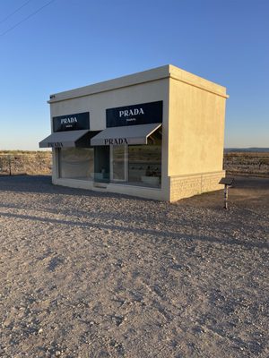 The Lincoln Marfa by null