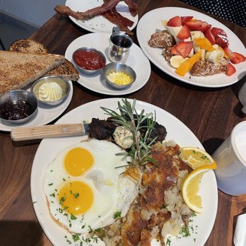 Plums Cafe - Steak and eggs - Breakfast & Brunch Near Me - Costa Mesa, California