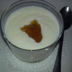 Hotel Restaurante Fetra - Yogur artesana con mermelada de higos