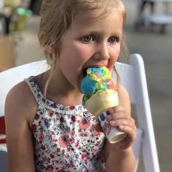 Countryside Greenhouse - Ice cream and pizza?!  Why, yes! - Nurseries & Gardening Near Me - Allendale, Michigan