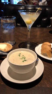 Lou & Mickey's by null