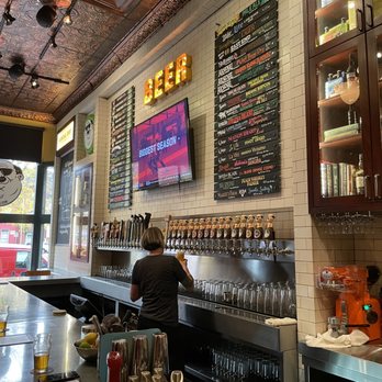 Fat Heads Saloon - Chicken Wings Near Me - Pittsburgh, Pennsylvania Fat Heads Saloon - Chicken Wings Near Me - Pittsburgh, Pennsylvania