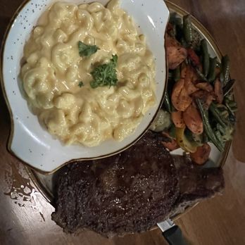 Maddy's Public House - Ribeye steak with veggies and Mac and cheese - Pubs Near Me - Washington, Georgia Maddy's Public House - Ribeye steak with veggies and Mac and cheese - Pubs Near Me - Washington, Georgia