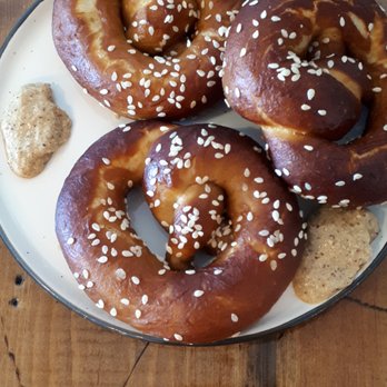 Bicycle Craft Brewery - Pretzels and spicy mustard - Breweries Near Me - Ottawa, Ontario Bicycle Craft Brewery - Pretzels and spicy mustard - Breweries Near Me - Ottawa, Ontario