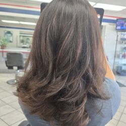 Cal hair salon