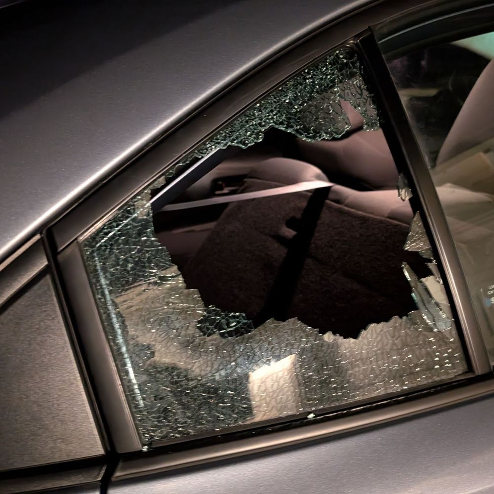 Solano windshield repair (93) foto