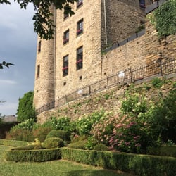 Hotel Joyet de Maubec - Le jardin