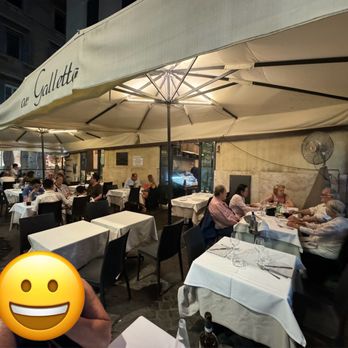 Ar Galletto - Outdoor dining with my media shy best girl - Roman Near Me - Rome, RM Ar Galletto - Outdoor dining with my media shy best girl - Roman Near Me - Rome, RM