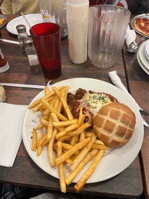 Vinny's Pizzeria by null